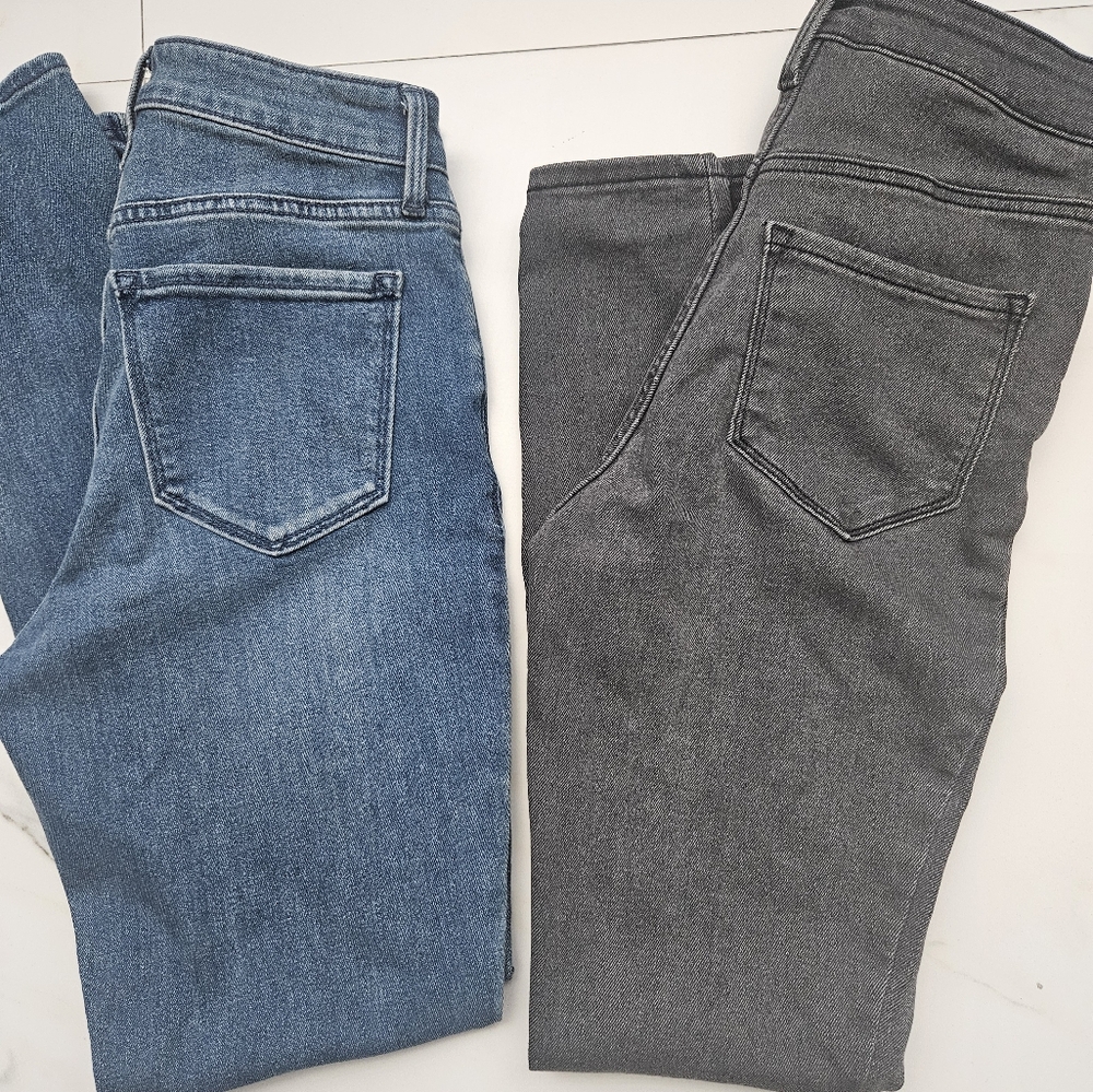 WOMEN'S OLD NAVY JEANS LOT OF 2 SUPER SKINNY / STRAIGHT SIZE 0/2